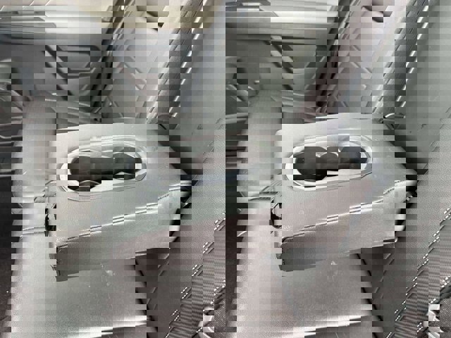 Used 2023 Volkswagen Atlas Cross Sport SEL R-Line image 11