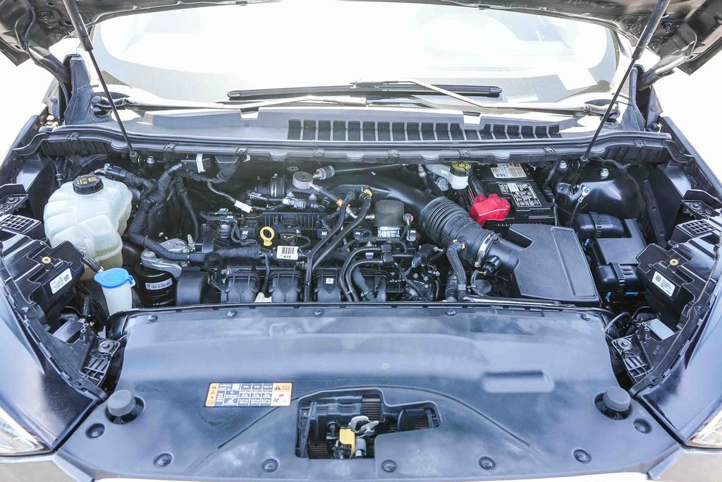 Certified 2019 Ford Edge SE FWD image 31