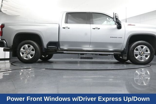 Used 2022 Chevrolet Silverado 3500 LTZ AWD/4WD image 29