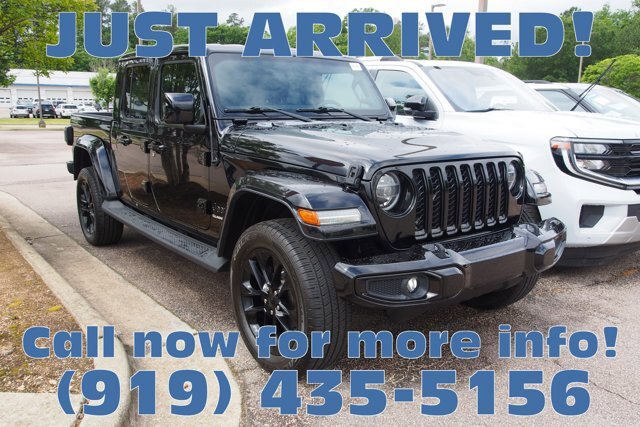 Used 2021 Jeep Gladiator Overland AWD/4WD image 1