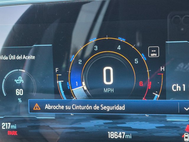 Used 2026 Chevrolet Equinox LT FWD image 14