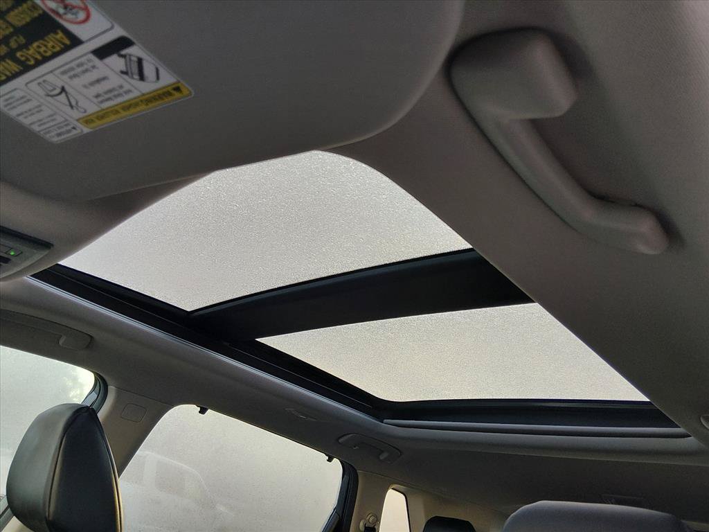 Used 2021 Nissan Rogue SV w/ Premium Package FWD image 13