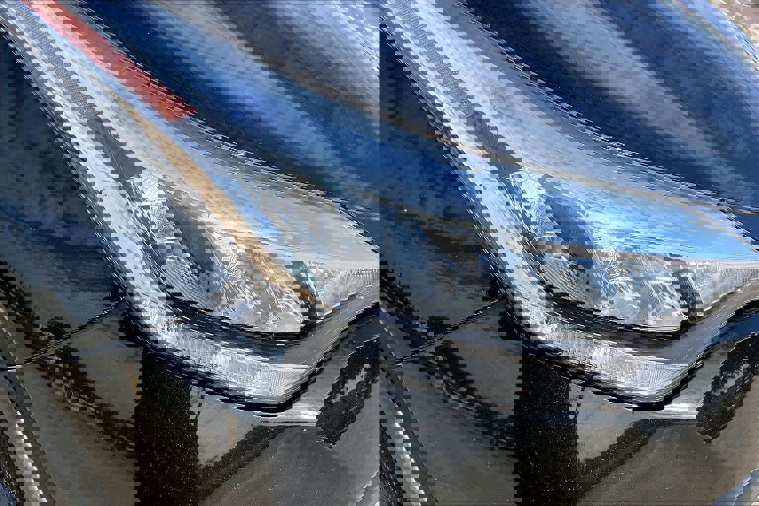 Used 2022 Toyota C-HR XLE image 26