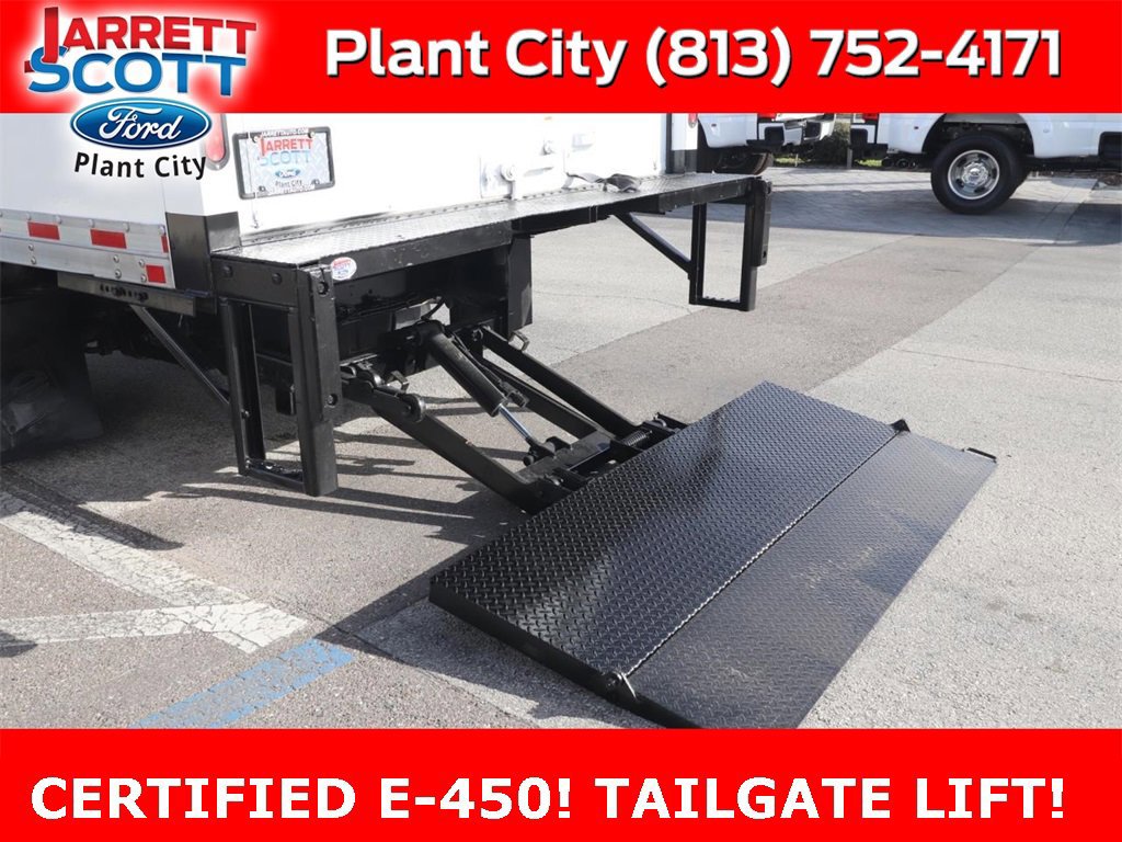 Certified 2022 Ford E-450 and Econoline 450 Super Duty w/ Power Windows & Locks Group image 7