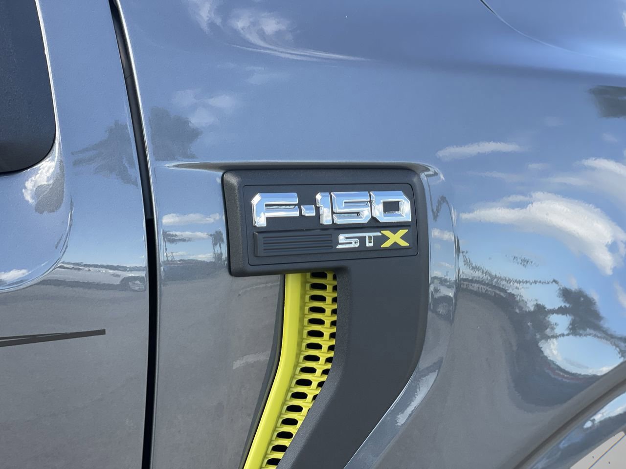 Certified 2025 Ford F150 STX AWD/4WD image 9