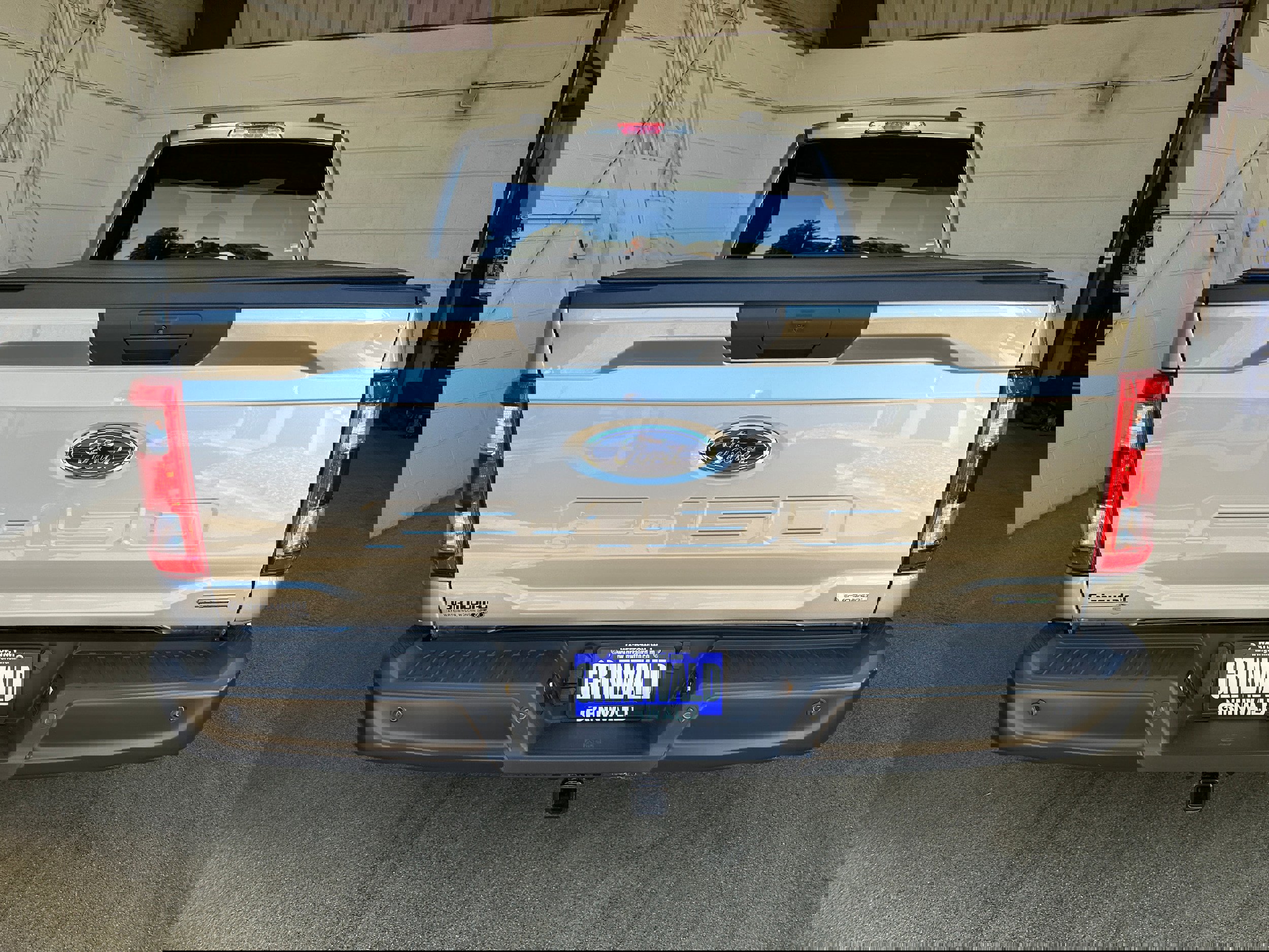 Certified 2022 Ford F150 XL w/ Equipment Group 101A High image 4