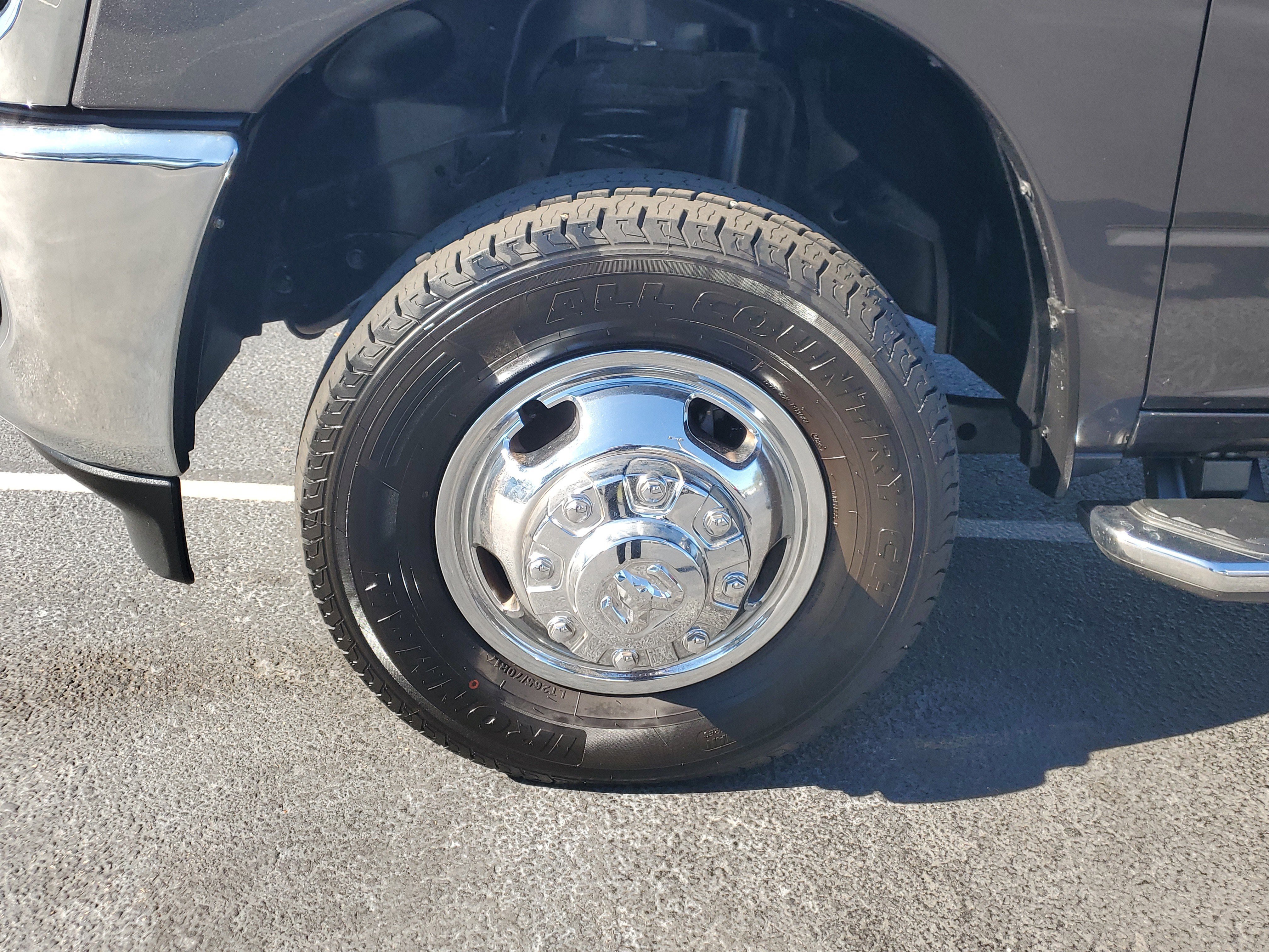 Used 2023 RAM 3500 Tradesman image 8