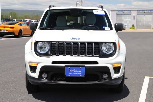 Used 2022 Jeep Renegade Latitude w/ Convenience Group AWD/4WD image 7