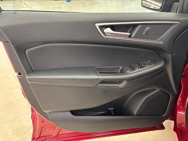Certified 2022 Ford Edge SEL w/ Convenience Package image 11
