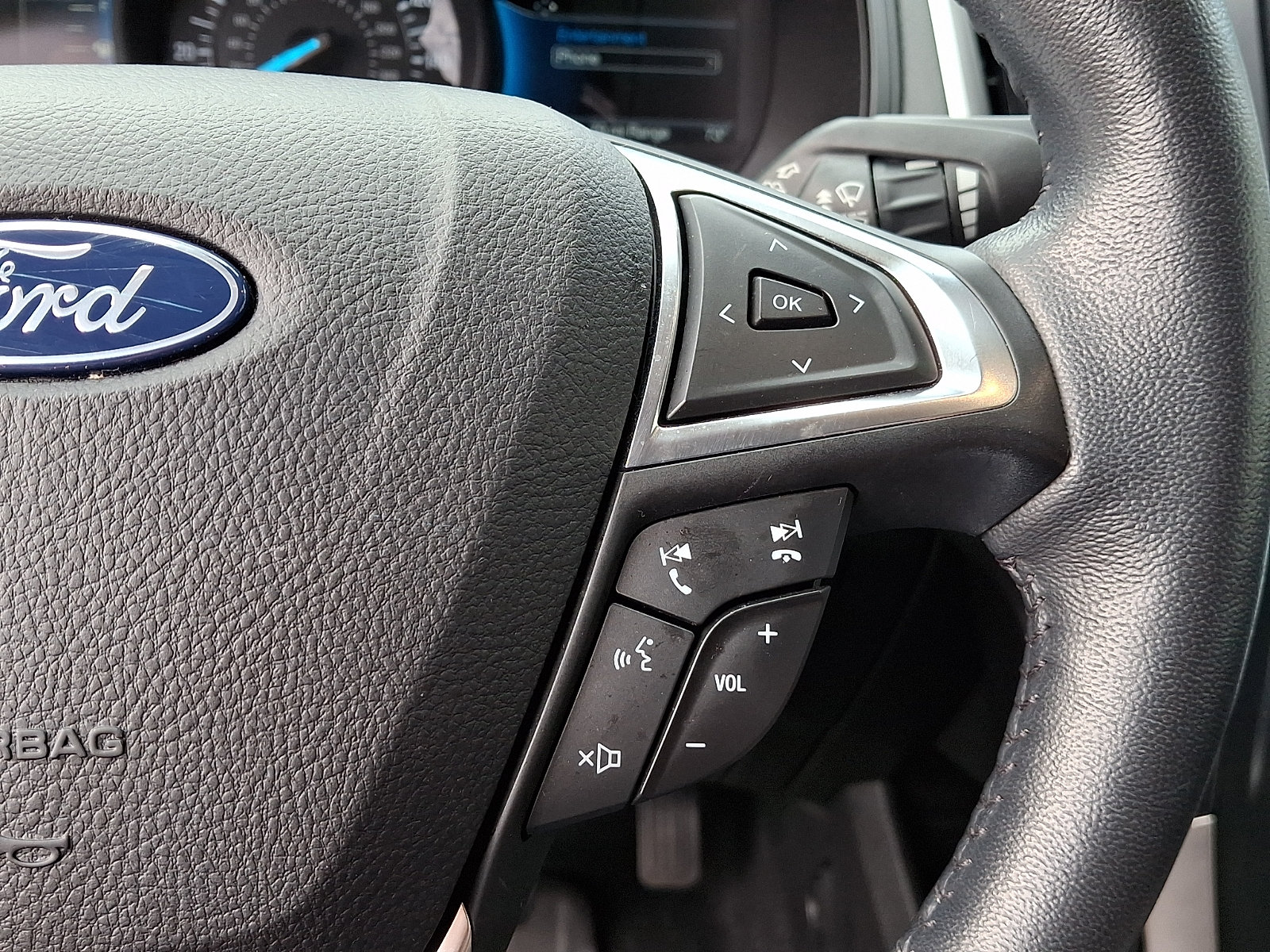 Certified 2023 Ford Edge SEL w/ Convenience Package AWD/4WD image 22