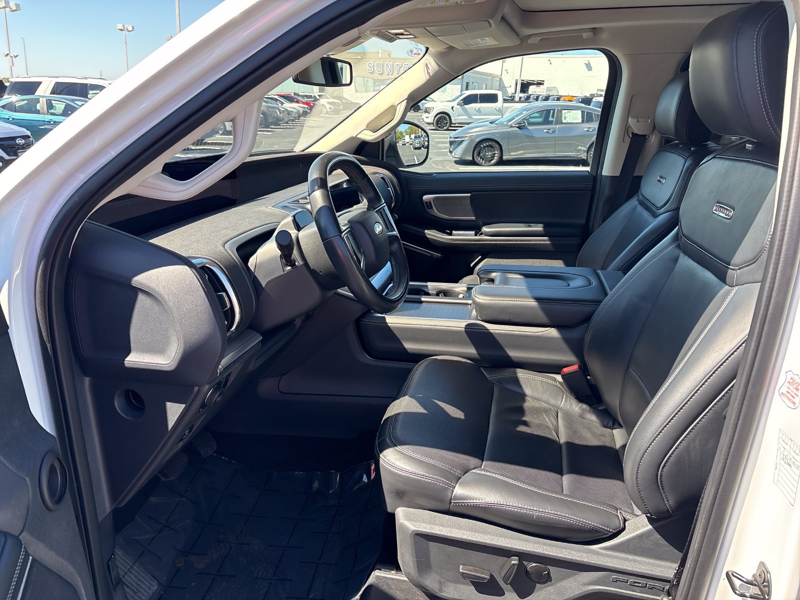 Certified 2025 Ford Expedition Max Platinum AWD/4WD image 10