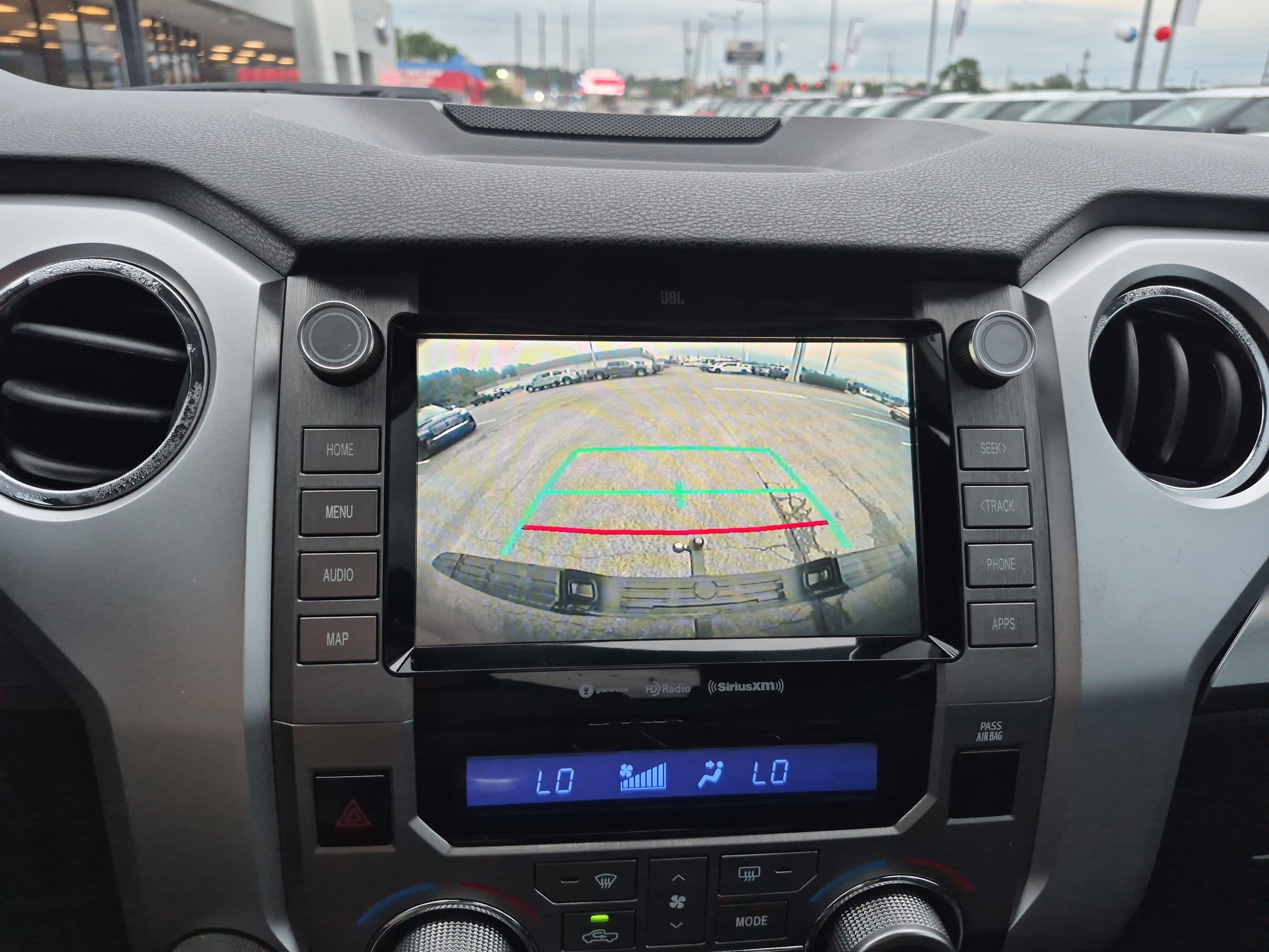 Used 2020 Toyota Tundra Platinum AWD/4WD image 39