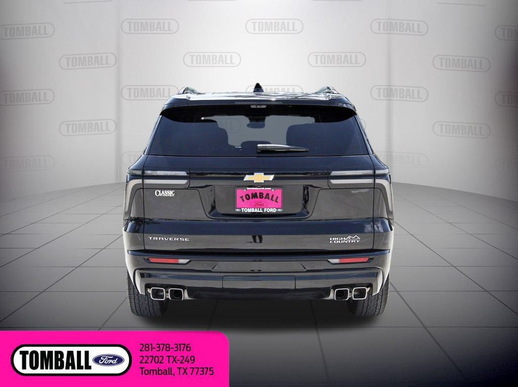 Used 2025 Chevrolet Traverse High Country w/ LPO, Floor Liner Package FWD image 7