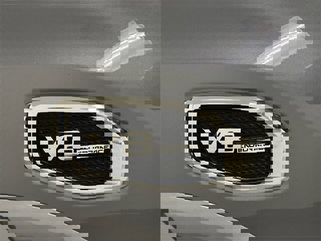 Used 2019 Nissan Titan PRO-4X w/ Pro-4x Convenience Package image 19