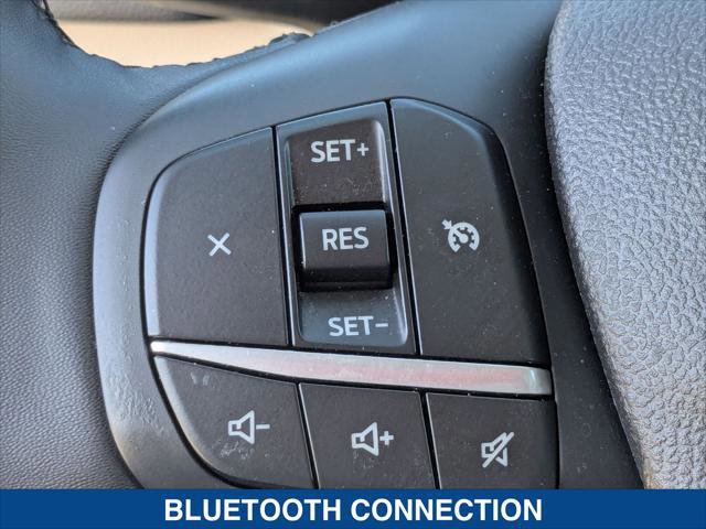 Certified 2022 Ford Escape SE w/ SE Sport Appearance Package image 16