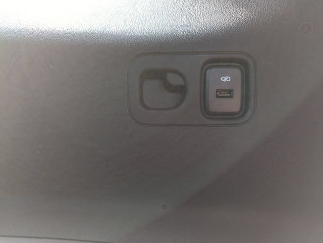 Used 2020 GMC Acadia SLE w/ Driver Convenience Package AWD/4WD image 19