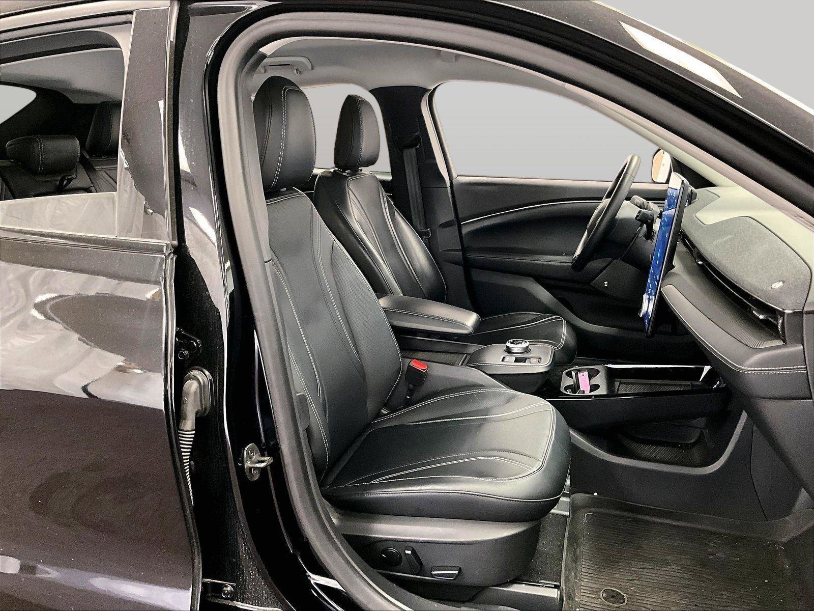 Certified 2023 Ford Mustang Mach-E Premium AWD/4WD image 7