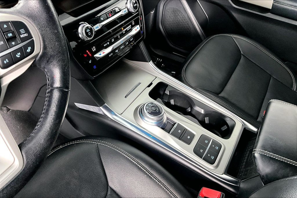Certified 2021 Ford Explorer Limited RWD image 17