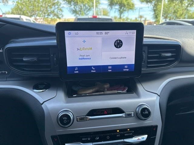 Certified 2024 Ford Explorer XLT image 13