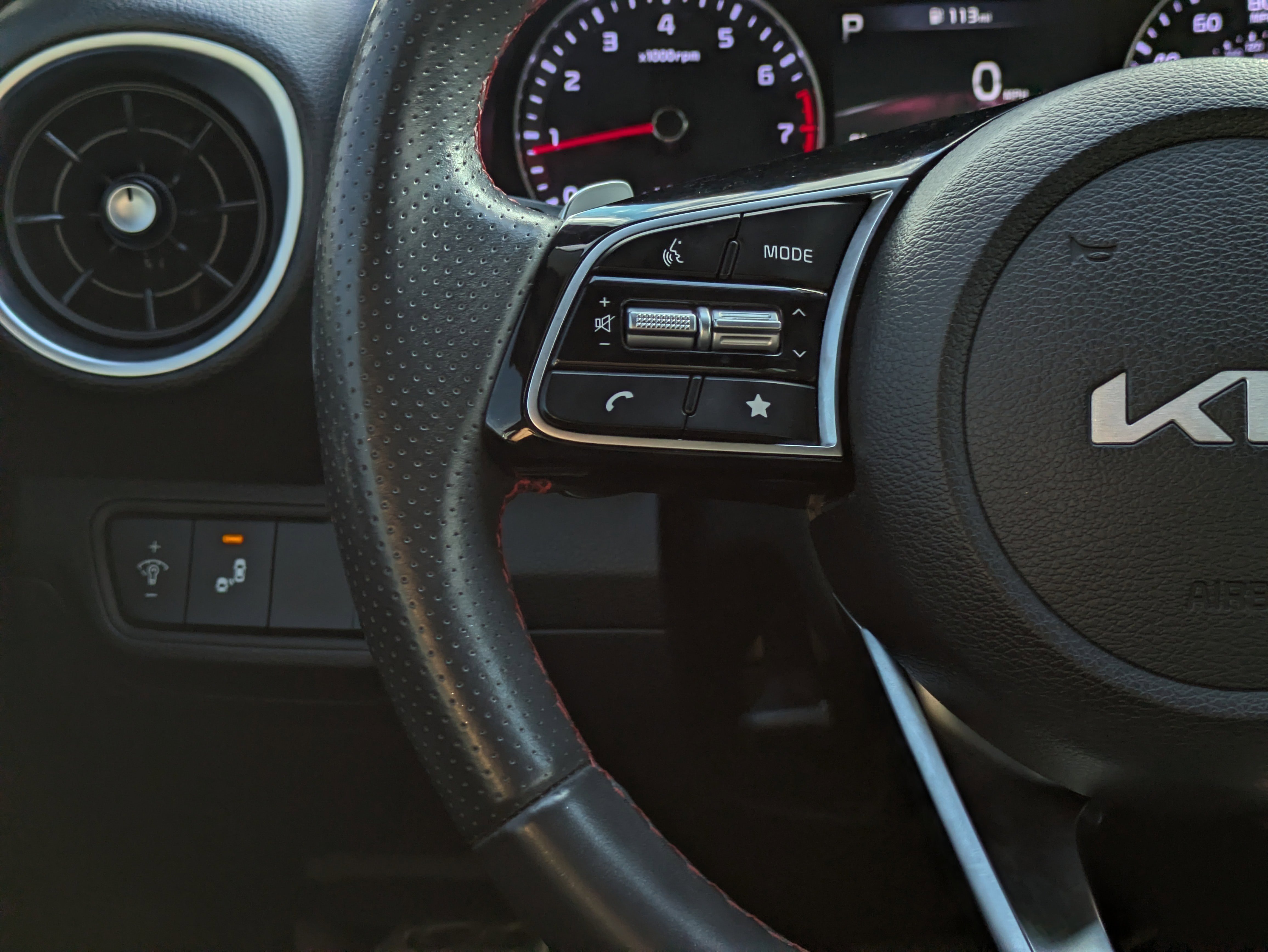 Used 2024 Kia Forte GT image 23