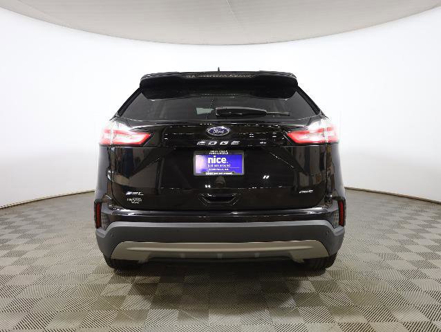 Certified 2024 Ford Edge SEL w/ Convenience Package image 3