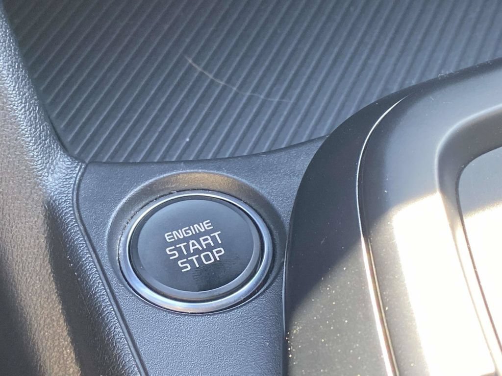 Used 2025 Kia K4 FWD image 22