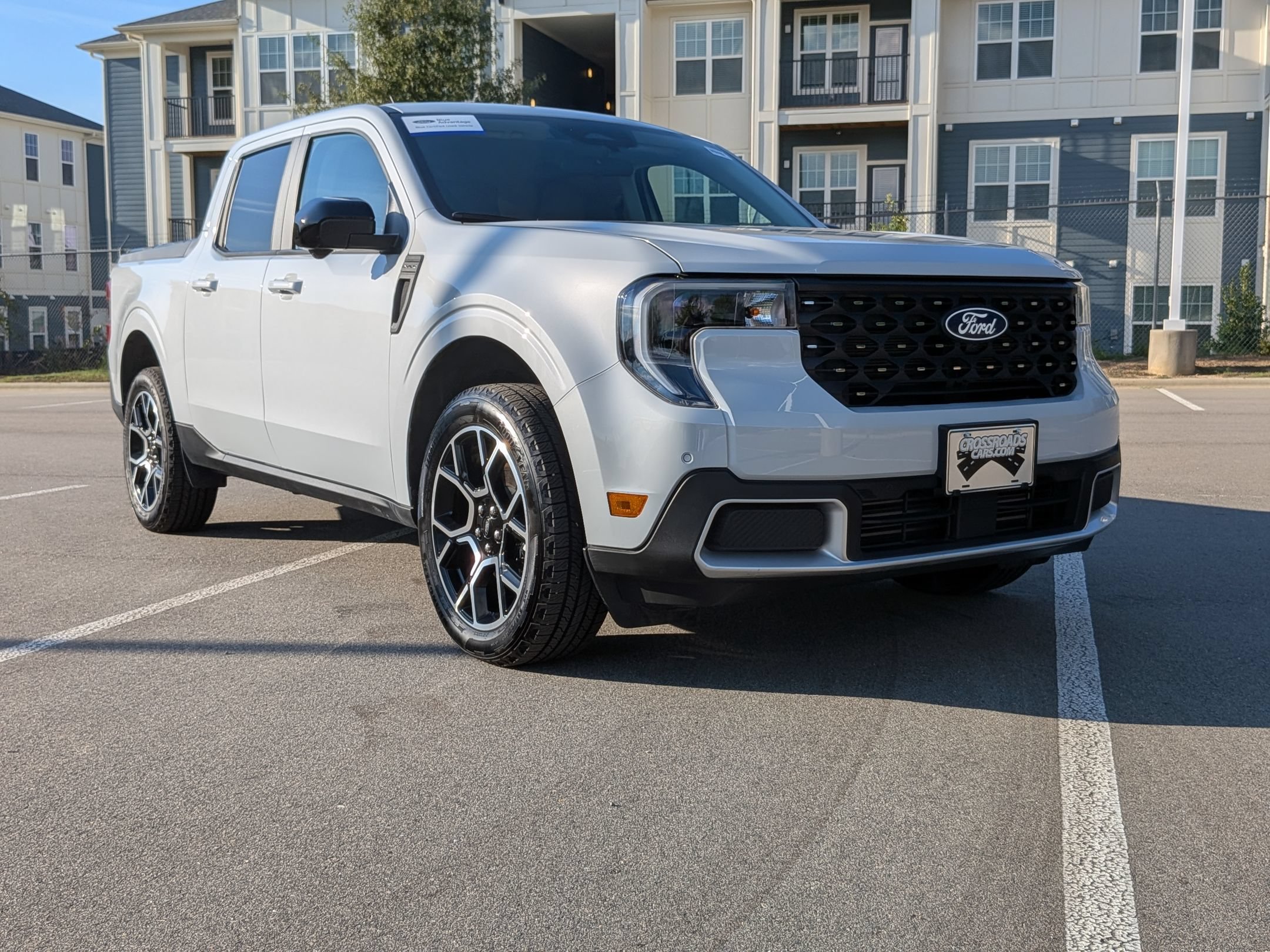 Certified 2025 Ford Maverick Lariat w/ 4K Tow Package AWD/4WD image 1