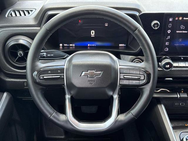 Used 2025 Chevrolet Colorado Trail Boss w/ Midnight Edition image 9