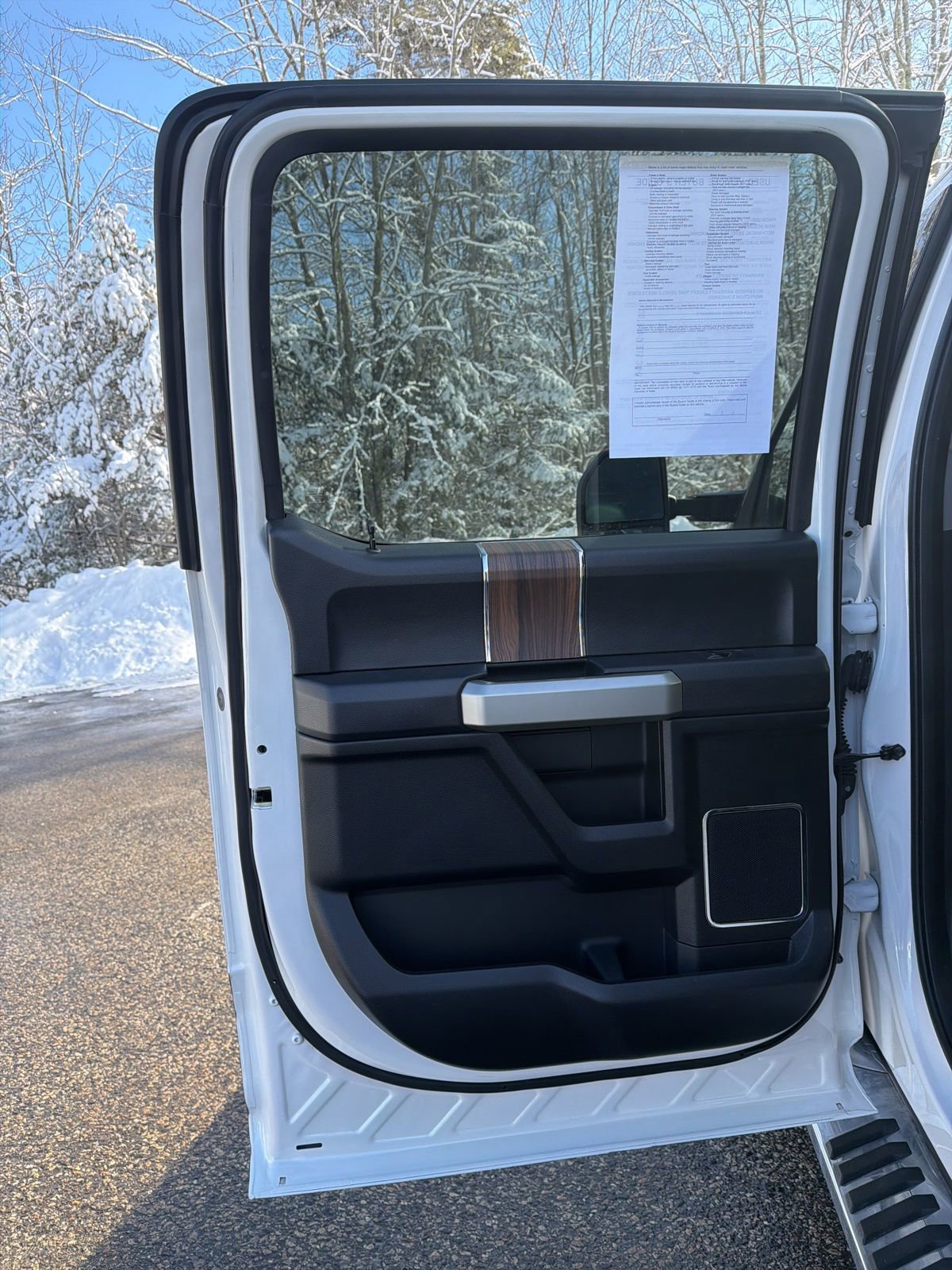 Certified 2017 Ford F150 Lariat w/ Equipment Group 502A Luxury image 13