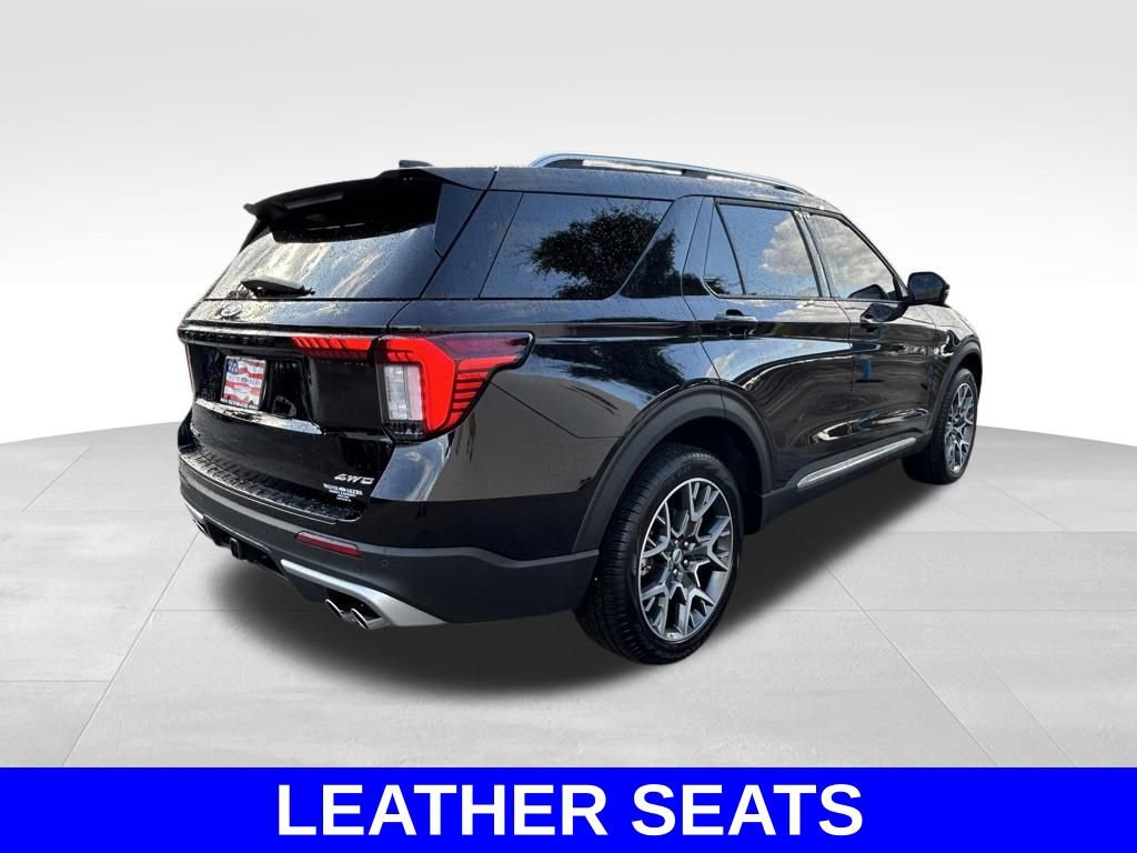 Certified 2025 Ford Explorer Platinum w/ Ultimate Package AWD/4WD image 4