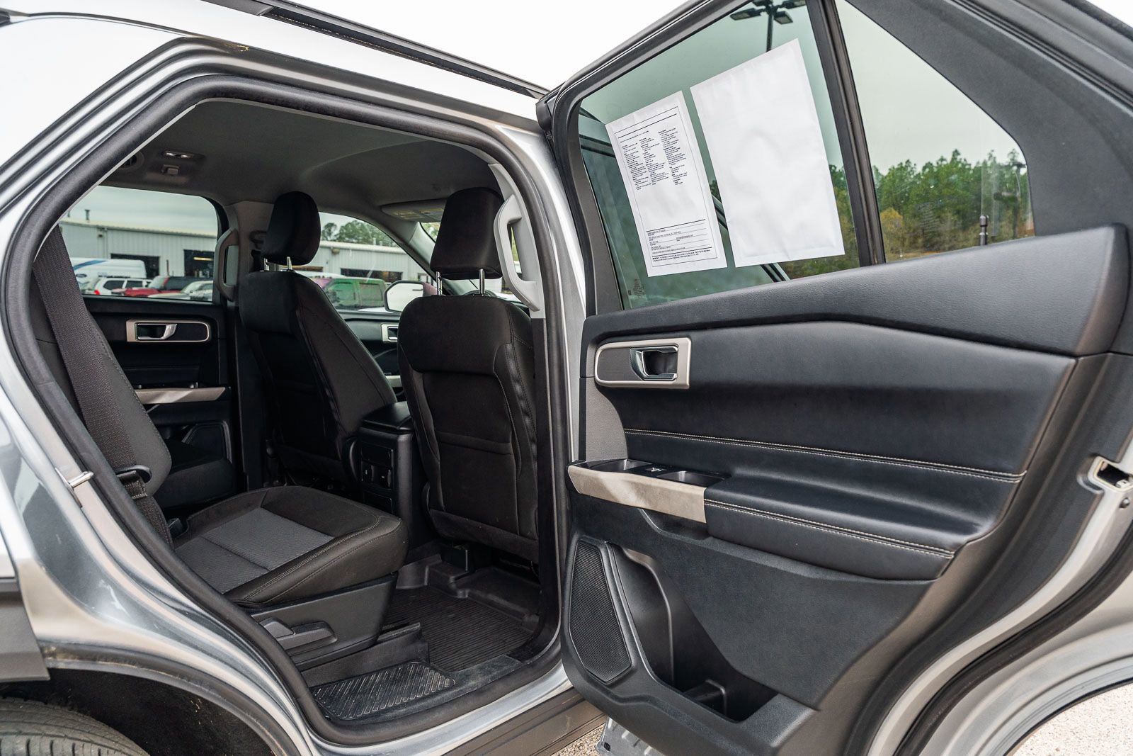 Certified 2022 Ford Explorer XLT image 15