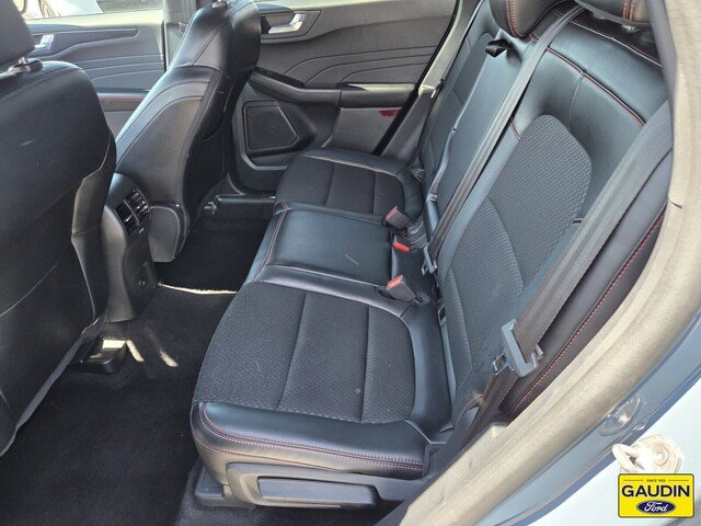 Certified 2025 Ford Escape ST-Line Select AWD/4WD image 12