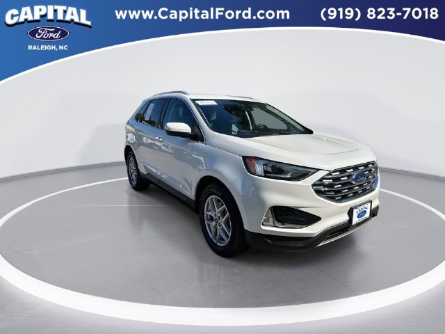 Certified 2022 Ford Edge SEL w/ Convenience Package AWD/4WD image 2