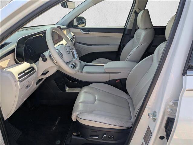Used 2023 Hyundai Palisade Limited FWD image 14