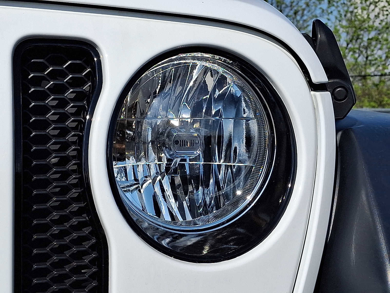 Used 2023 Jeep Wrangler Unlimited Sport AWD/4WD image 9