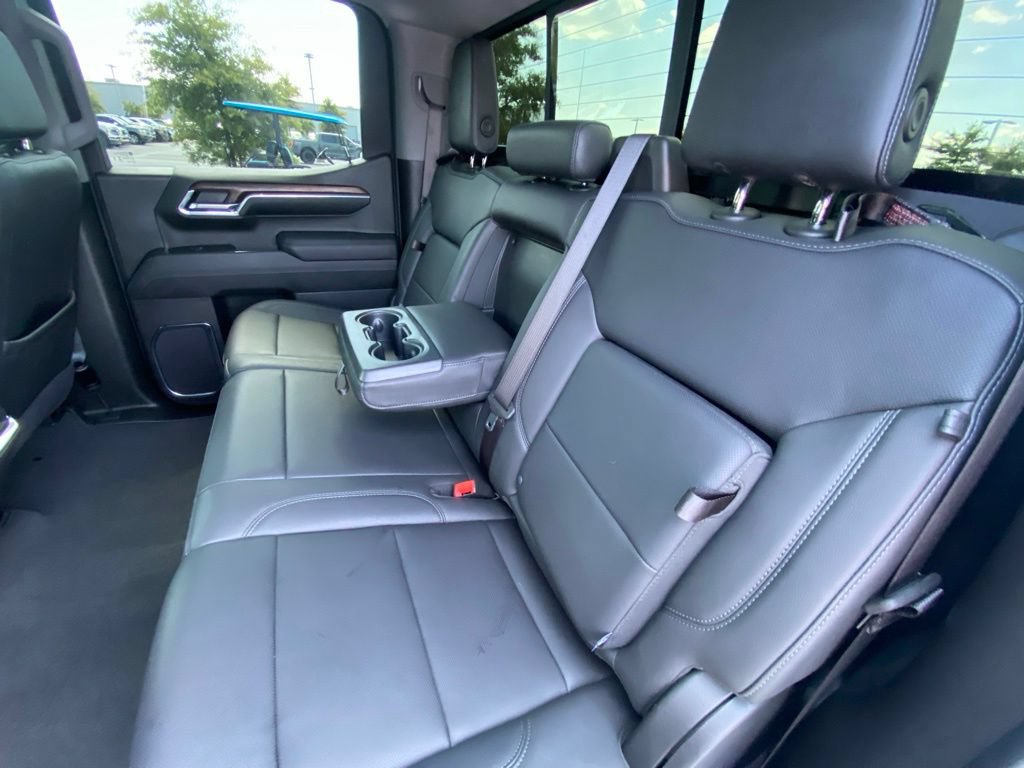 Used 2024 GMC Sierra 1500 SLT w/ SLT Convenience Package AWD/4WD image 25
