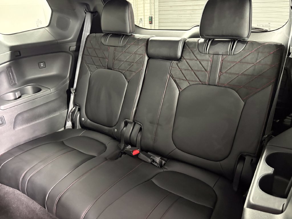 Used 2026 Honda Pilot Black Edition image 31