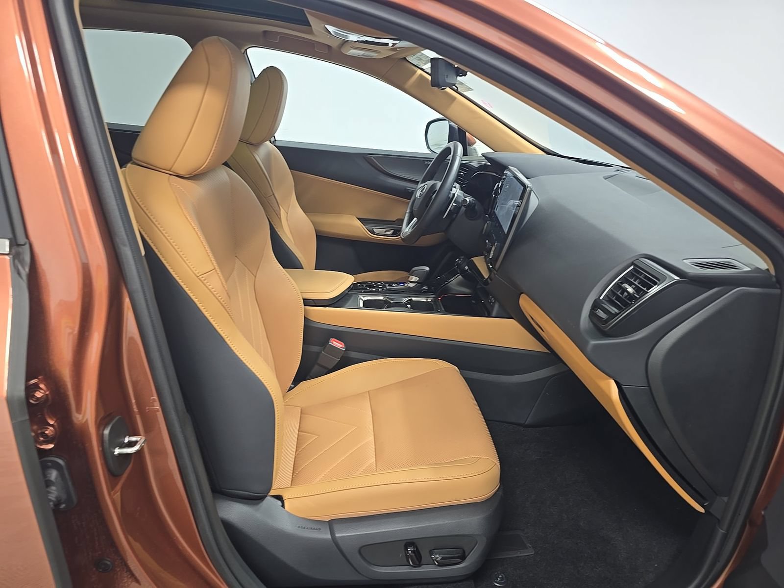 Used 2025 Lexus NX 450h+ AWD w/ Accessory Package (P5) image 16
