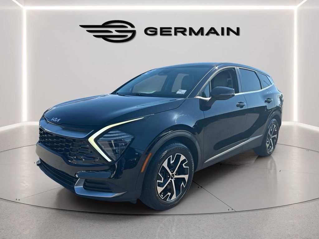 Used 2024 Kia Sportage EX FWD image 4