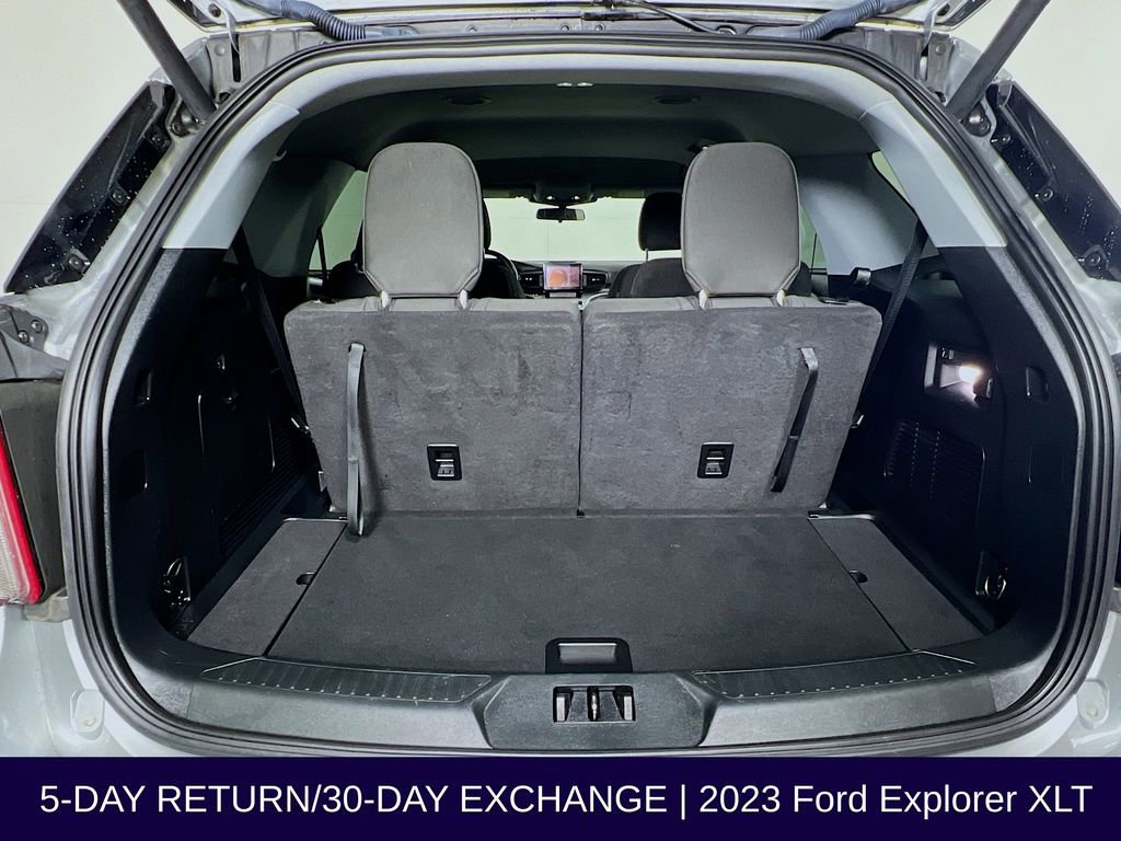 Certified 2023 Ford Explorer XLT image 30