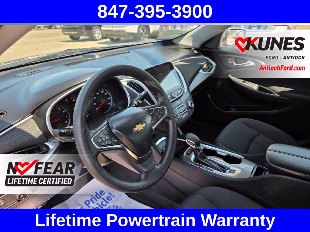 Used 2024 Chevrolet Malibu LT FWD image 25