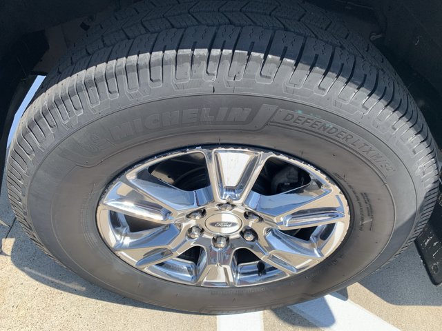 Certified 2018 Ford F150 XLT w/ Equipment Group 302A Luxury AWD/4WD image 10
