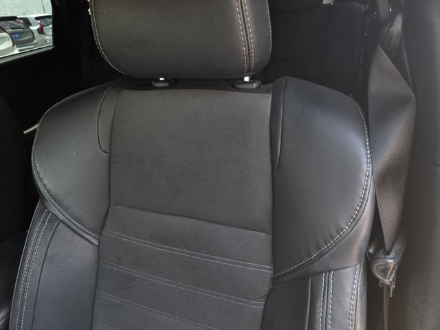 Used 2022 Mitsubishi Outlander SE FWD image 15