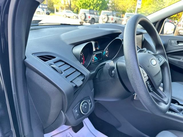 Certified 2018 Ford Escape SE w/ SE Sync 3 Package FWD image 32