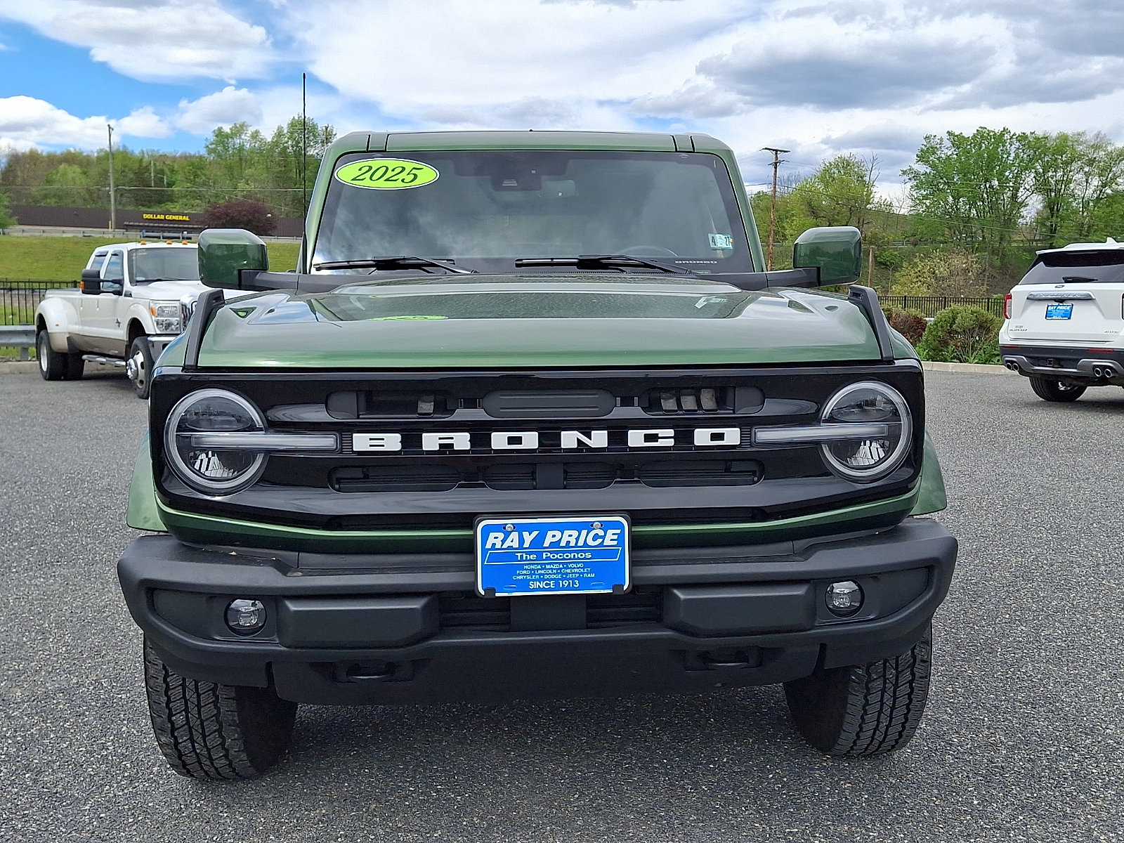 Certified 2025 Ford Bronco Outer Banks AWD/4WD image 2