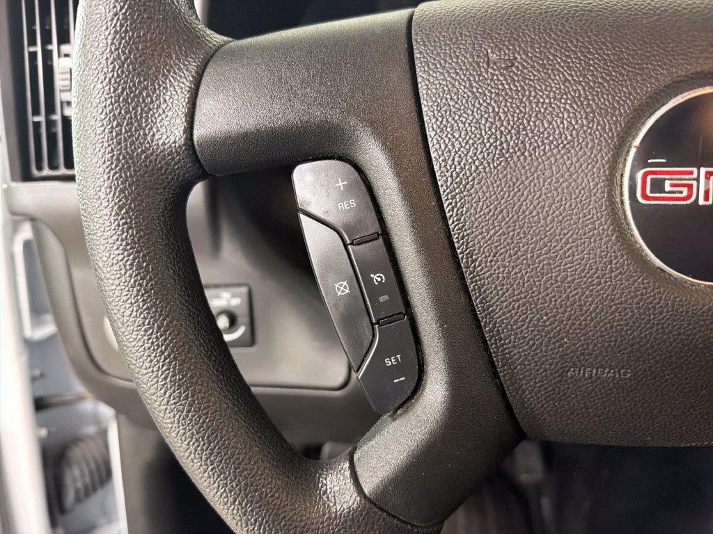 Used 2025 GMC Savana 2500 w/ Driver Convenience Package RWD image 20