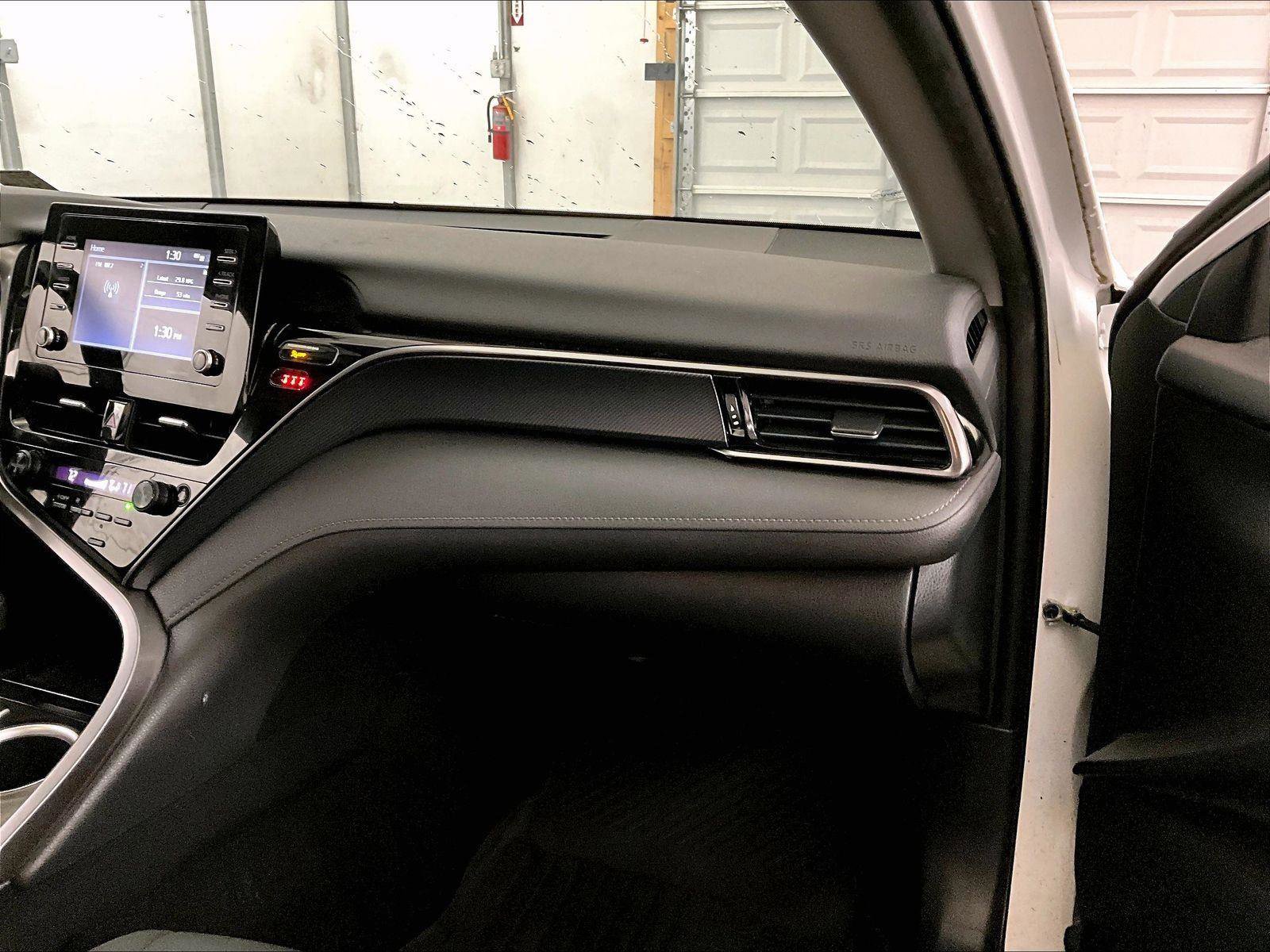 Used 2022 Toyota Camry LE FWD image 15
