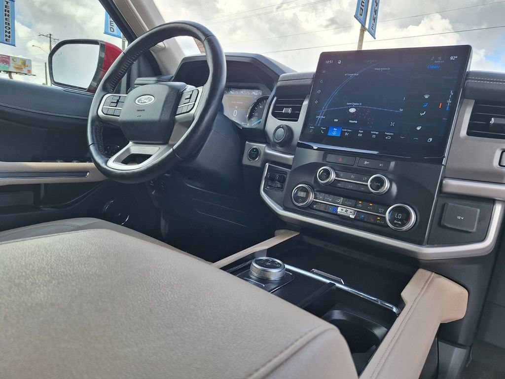 Certified 2022 Ford Expedition Max XLT RWD image 28