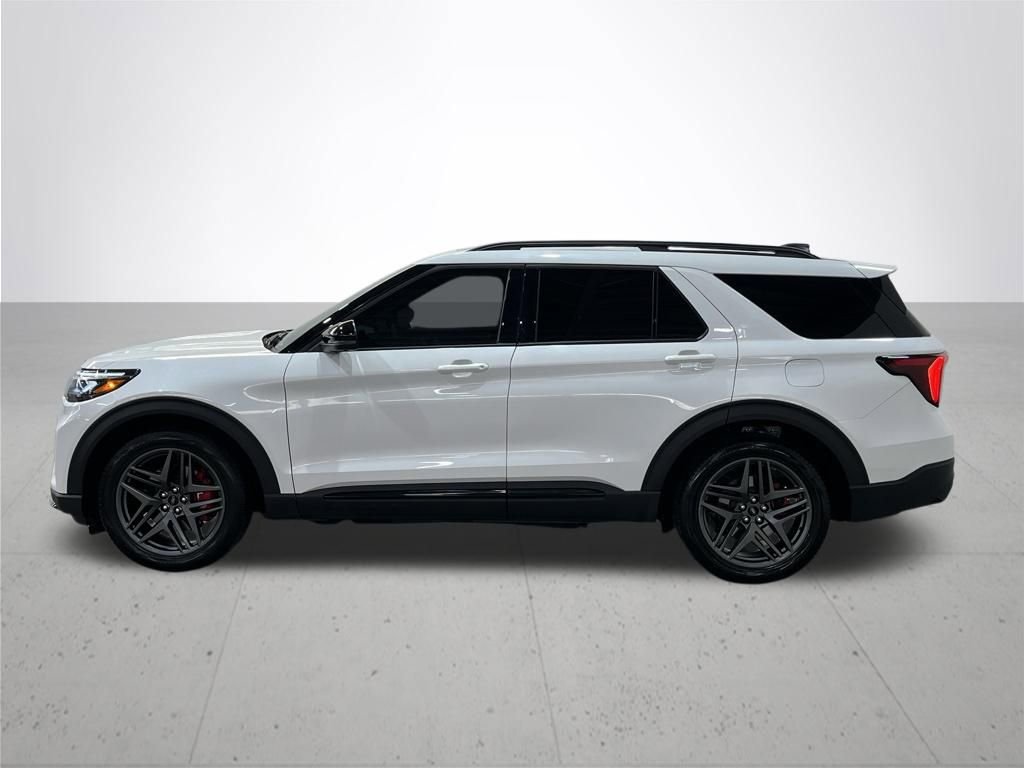 Certified 2025 Ford Explorer ST w/ Sun And Sound Package image 17