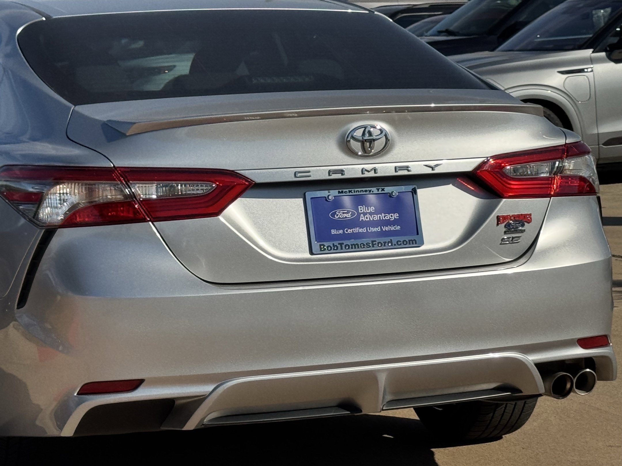 Used 2018 Toyota Camry SE FWD image 9